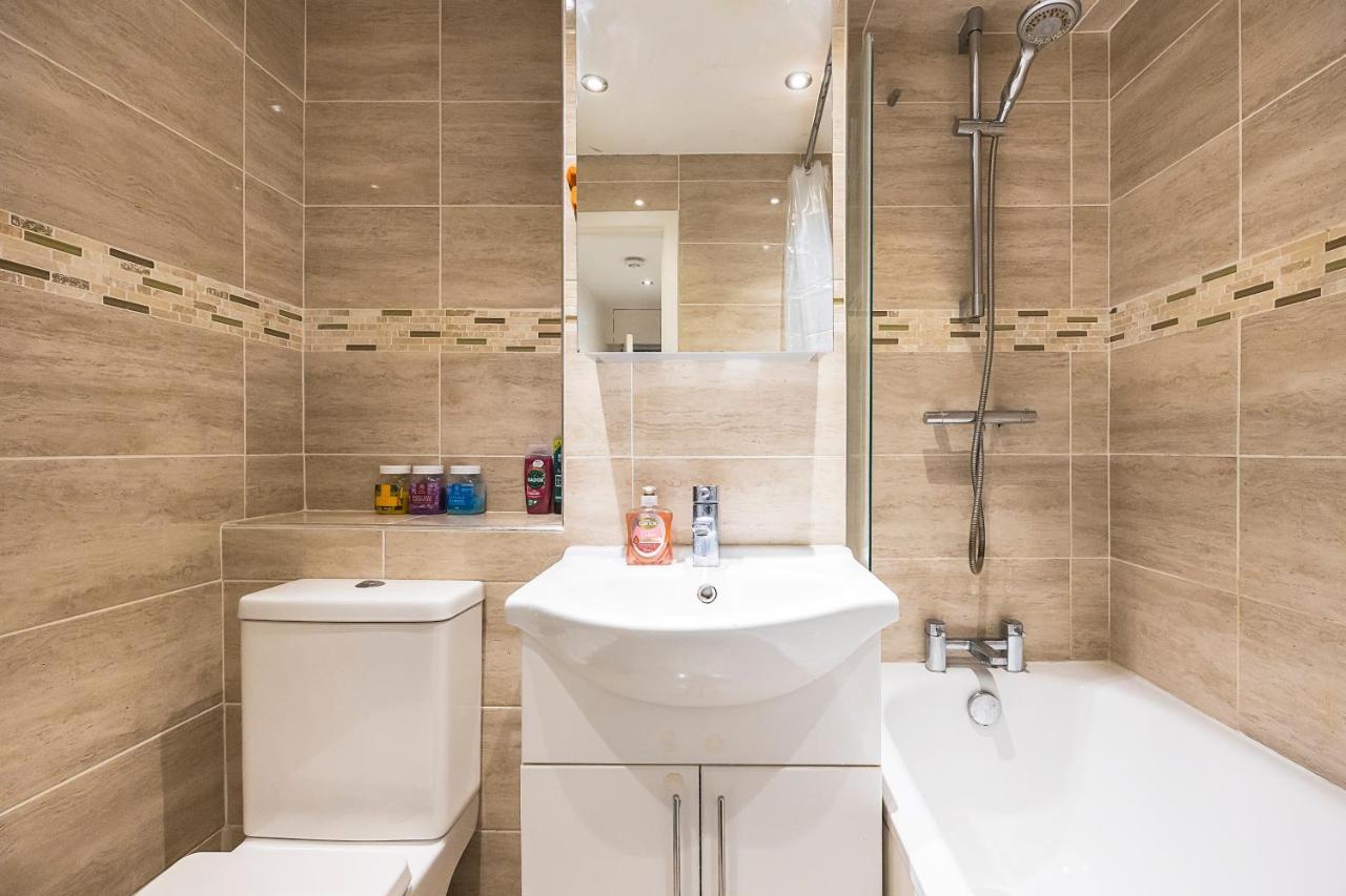 Affordable 1 Bed In Southwark Lägenhet London Exteriör bild
